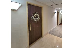 5825 Collins Ave APT 2D, Miami Beach, FL 33140, - MLS#A11786276