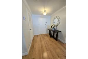 5825 Collins Ave APT 2D, Miami Beach, FL 33140, - MLS#A11786276