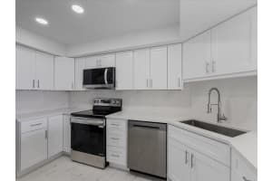 2000 Presidential Way 901, West Palm Beach