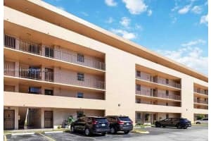 8820 Fontainebleau Blvd APT 104, Miami, FL 33172, Sold 08/08/25