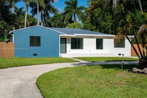 13800 S Biscayne River Dr, Miami, FL 33161, Sold 07/15/25