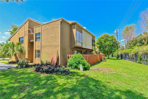 2917 W Missionwood Ln, Miramar, FL 33025, Sold 06/13/25