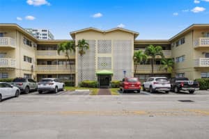 11930 Ne 19 Dr 15, North Miami