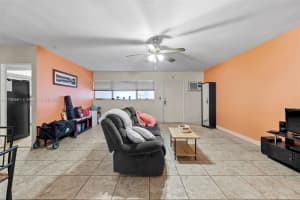11930 Ne 19 Dr 15 North Miami, FL 33181 - MLS#A11786561