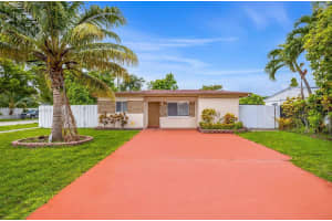 6200 Wiley St, Hollywood, FL 33023, Sold 08/01/25