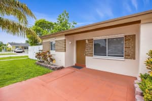 6200 Wiley St, Hollywood, FL 33023, Sold 08/01/25