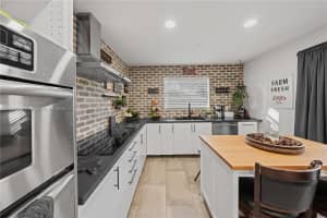 14221 SW 94th Cir Ln 102-10, Miami, FL 33186 Sold 11/10/25