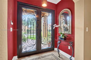 15471 SW 30th St, Miami, FL 33185, Sold 08/22/25