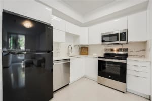 2020 Prairie Ave APT 205, Miami Beach, FL 33139, - MLS#A11786777