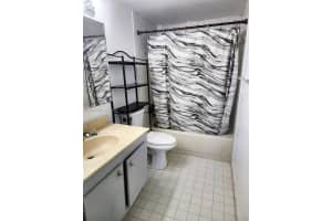 901 Hillcrest Dr APT 211, Hollywood, FL 33021, - MLS#A11786795