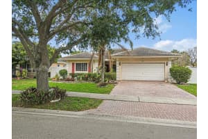 300 Nw 17th Ave Pompano Beach, FL 33069 - MLS#A11786835