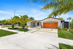 10320 Sw 132nd Ave, Miami