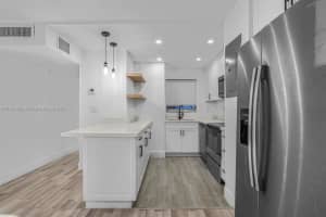 110 Fontainebleau Blvd 202 Miami, FL 33172 - MLS#A11786882