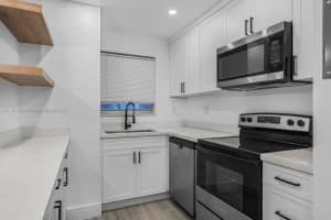 110 Fontainebleau Blvd 202 Miami, FL 33172 - MLS#A11786882