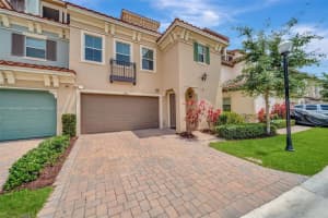 2962 Nw 124th Way, Sunrise