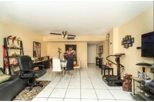 8635 Nw 8th St 101 Miami, FL 33126 - MLS#A11786948