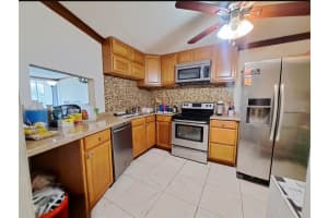 1660 NE 191st St Apt 213-1, Miami, FL 33179, - MLS#A11786950