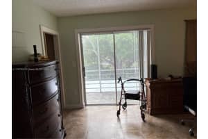 20311 Ne 2nd Ave 27, Miami