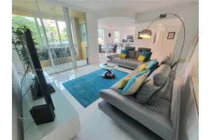 90 Alton Rd FL1, Miami Beach, FL 33139, - MLS#A11787092