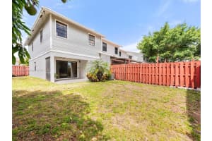 301 NW 106th Terrace, Pembroke Pines, FL 33026, Sold 05/28/25