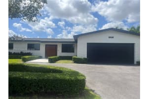 10630 NW 19th Pl, Pembroke Pines, FL 33026, Sold 08/11/25