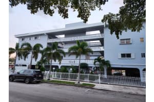 1818 Rodman St 2e, Hollywood