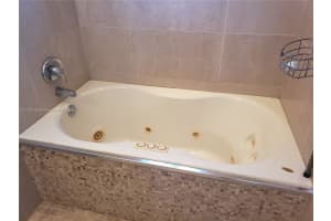 1818 Rodman St APT 2E, Hollywood, FL 33020, - MLS#A11787186