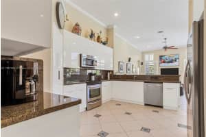 3848 Oak Ridge Cir, Weston, FL 33331, Sold 06/24/25