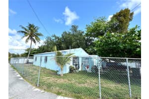 6400 Nw 1st Pl, Miami