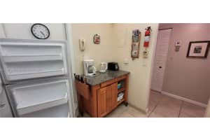 1825 S Ocean Dr 811, Hallandale Beach