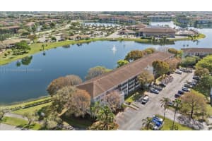 1251 Sw 134th Way 106a, Pembroke Pines