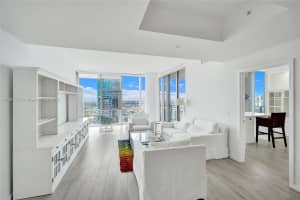 851 NE 1st Ave #4502, Miami, FL 33130, Sold 08/19/25