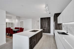 851 NE 1st Ave #4502, Miami, FL 33130, Sold 08/19/25