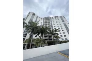 1688 West Ave 901, Miami Beach