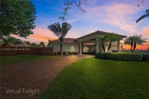 19382 SW 293rd St, Homestead, FL 33030, Sold 08/29/25