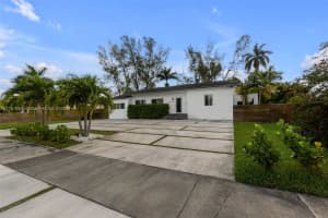14265 NE 3rd Ct, Miami, FL 33161, Sold 07/08/25