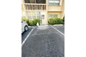 410 SE 2nd St APT 122, Hallandale Beach, FL 33009, Sold 08/15/25