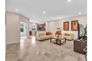 6538 Via Regina 9, Boca Raton, FL 33433 - MLS#A11787826