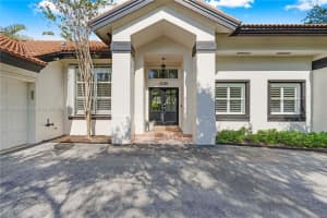 16125 SW 84th Pl, Palmetto Bay, FL 33157, Sold 07/09/25