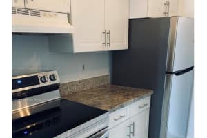 2350 Ne 135th St 812, North Miami