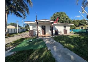 16221 E Bunche Park Dr, Opa-locka, FL 33054, Sold 06/02/25