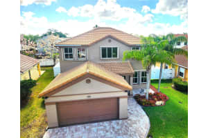 785 Falling Water Rd, Weston, FL 33326, Sold 07/14/25