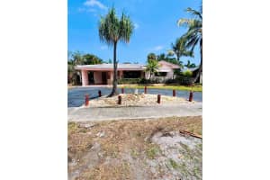 410 SE 4th Ave, Pompano Beach, FL 33060, Sold 06/24/25