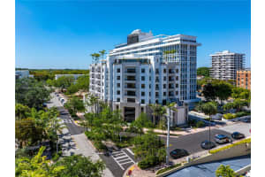 701 Valencia Ave 405 Coral Gables, FL 33134 - MLS#A11787996