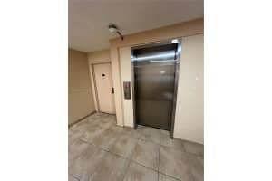 5280 NW 7th St, Miami, FL 33126, Sold 09/08/25