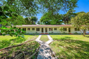 8440 Ne 1st Ave Miami, FL 33138 - MLS#A11788032