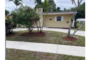 4410 Nw 30th Ct, Lauderdale Lakes