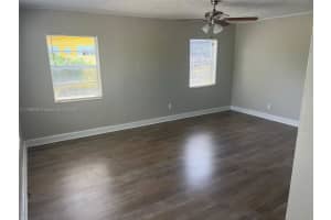 4410 Nw 30th Ct Lauderdale Lakes, FL 33313 - MLS#A11788036