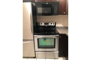 494 Nw 165th St Rd C-102, Miami