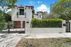 1563 S Miami Ave, Miami, FL 33129, Sold 08/12/25